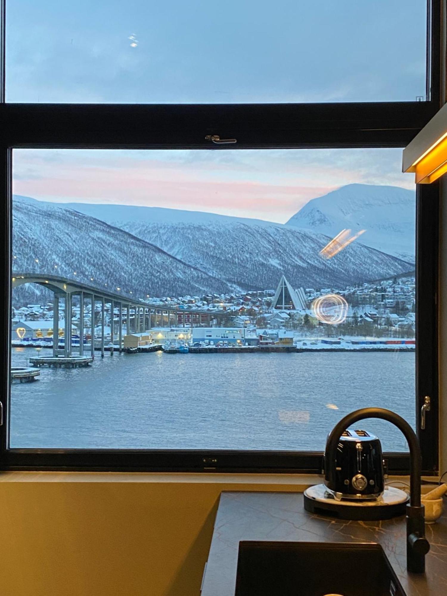 Vindlys Luxury Penthouse Apartment Tromsø Exterior foto