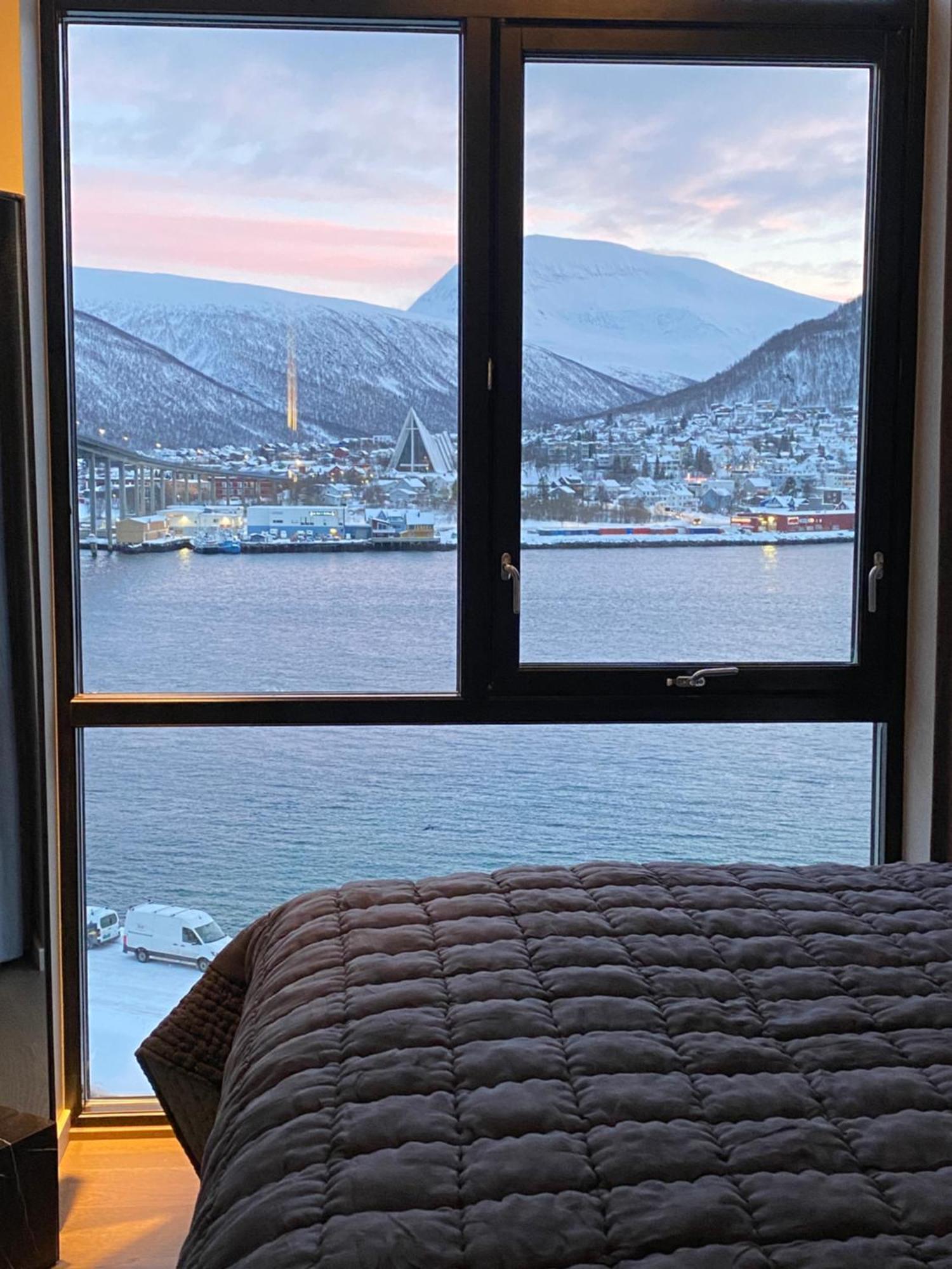 Vindlys Luxury Penthouse Apartment Tromsø Exterior foto
